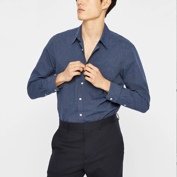Long Sleeve Refined Chambray Shirt - New With Tags - NEVER WORN - Blue